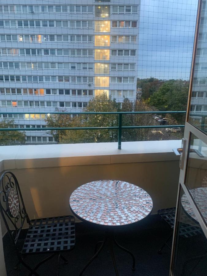Cosy 2-Bedroom Flat In Finsbury Park, Modern, Convenient & Close To Central London! Exterior foto